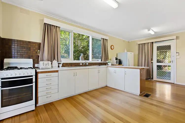 Fifth view of Homely house listing, 4 Glencoe Crescent, Mount Martha VIC 3934