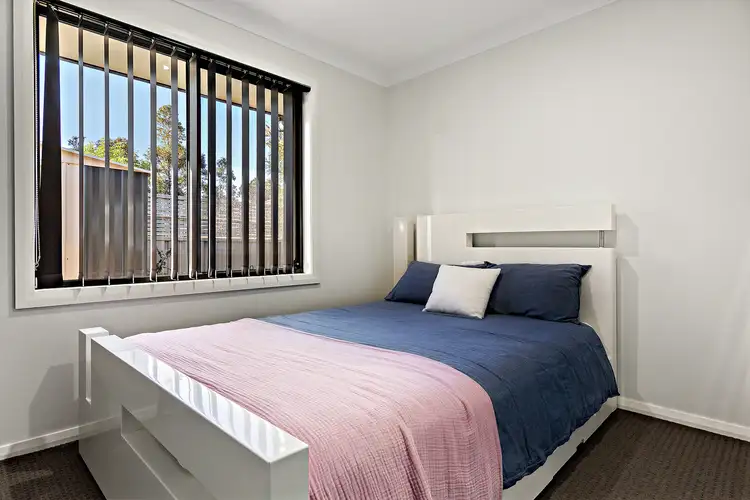 Sixth view of Homely house listing, 8 Vantage Circuit, Cameron Park NSW 2285