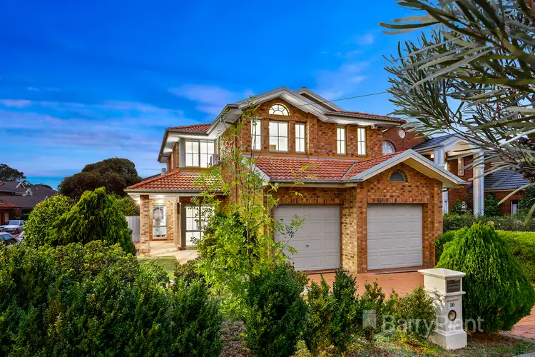 10 Sinclair Crescent, Macleod VIC 3085