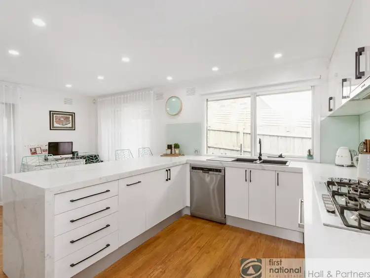 Fifth view of Homely house listing, 3 Munster Court, Endeavour Hills VIC 3802