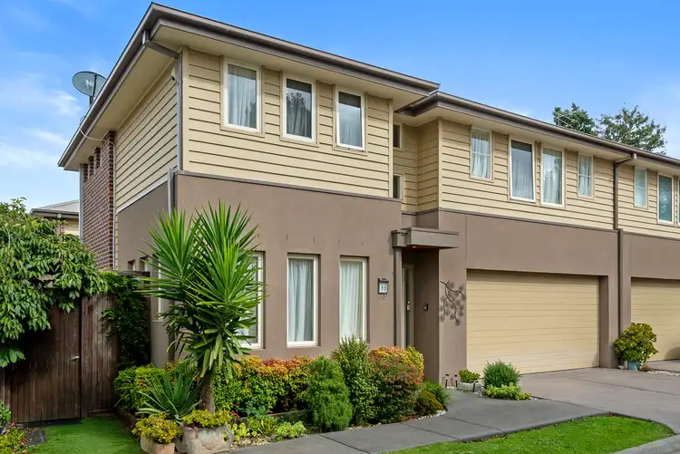 33 Tilbavale Close, Hallam VIC 3803