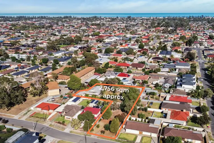 17 Troon Avenue, Seaton SA 5023