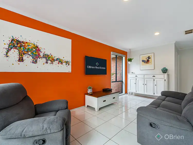 Fourth view of Homely house listing, 2 Falkiner Court, Carrum Downs VIC 3201
