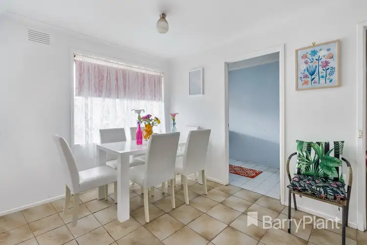 Fifth view of Homely house listing, 10 Wandella Court, Albanvale VIC 3021