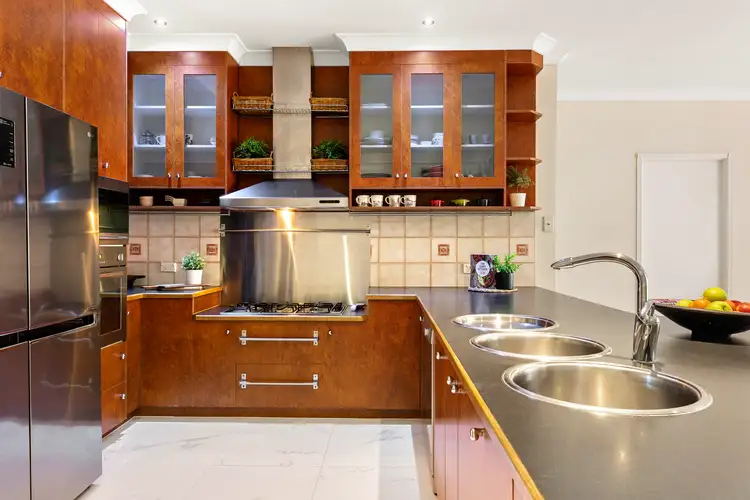 Sixth view of Homely house listing, 25 Oak Place, Mackenzie QLD 4156