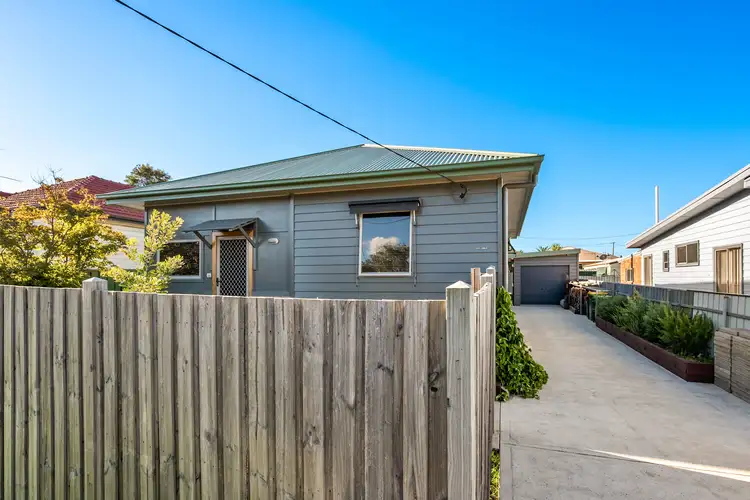 18 Miller Street, Mayfield West NSW 2304