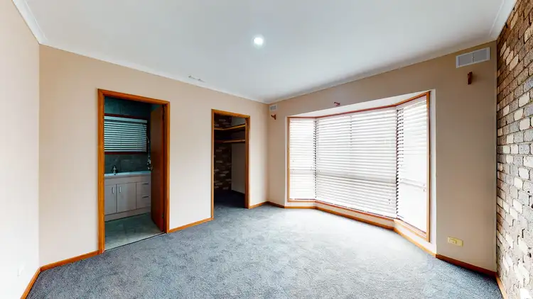 Fifth view of Homely house listing, 10 Morgan Drive, Traralgon VIC 3844