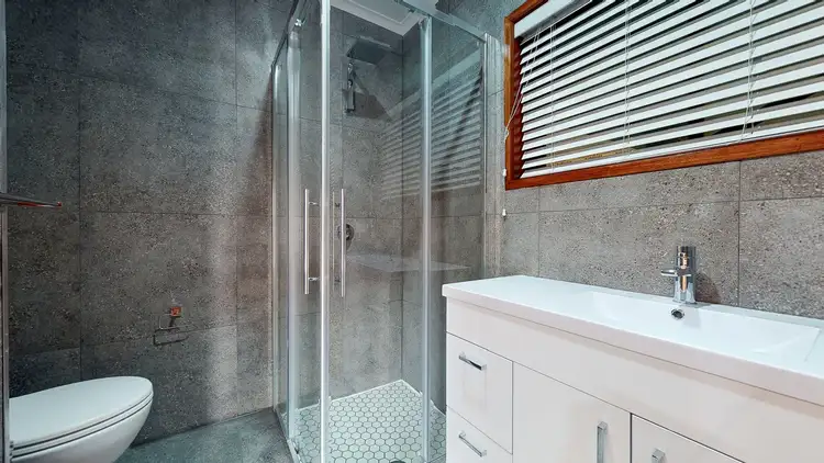 Sixth view of Homely house listing, 10 Morgan Drive, Traralgon VIC 3844