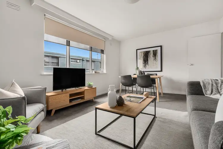 Second view of Homely apartment listing, 6/5-7 Leslie Street, Richmond VIC 3121