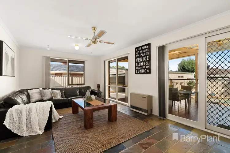 Fourth view of Homely house listing, 10 Borrowdale Court, Mill Park VIC 3082