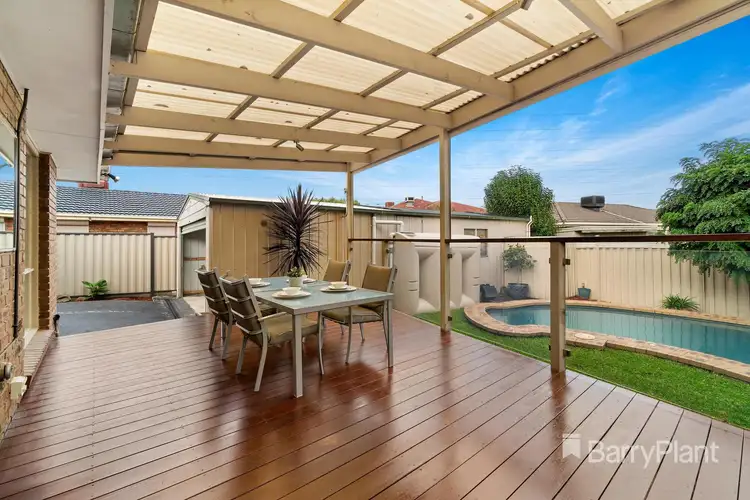 Fifth view of Homely house listing, 10 Borrowdale Court, Mill Park VIC 3082