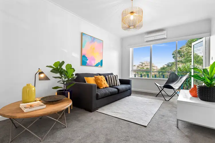 Second view of Homely apartment listing, 5/123 Murray Street, Caulfield VIC 3162