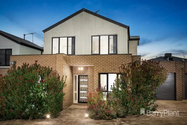 4/7 Old Plenty Road, South Morang VIC 3752