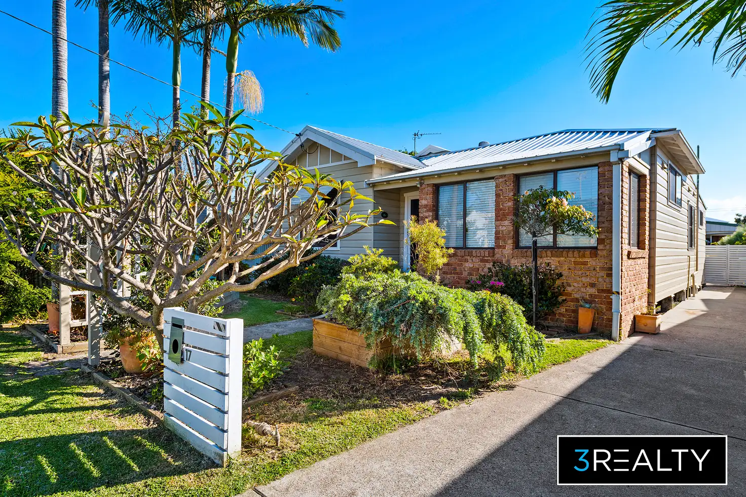 Main view of Homely house listing, 17 Swan Street, Marks Point NSW 2280