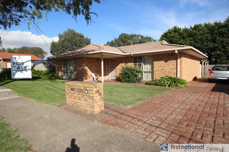 10 Stradbrook Court, Carrum Downs VIC 3201