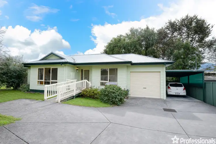 Main view of Homely house listing, 2/31 Yarra Street, Yarra Junction VIC 3797