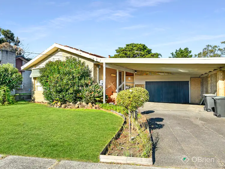 16 Washington Drive, Frankston VIC 3199
