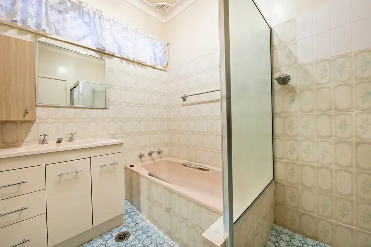 Sixth view of Homely house listing, 9 Bailey Street, Dubbo NSW 2830