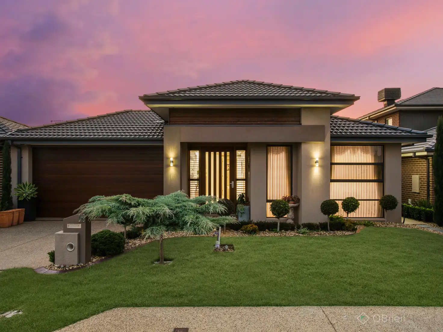 Main view of Homely house listing, 5 Lyndys Lane, Cranbourne North VIC 3977