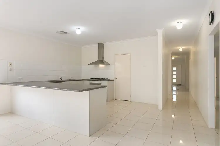 Fourth view of Homely house listing, 31 Amalfi Way, Canning Vale WA 6155