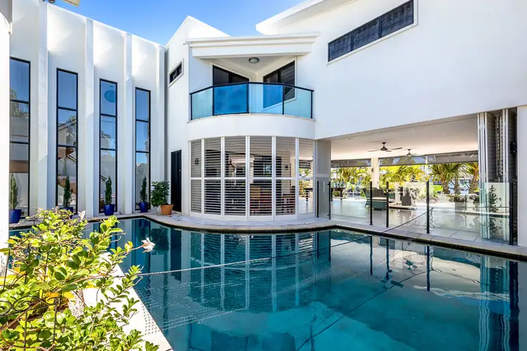 40 North Point, Banksia Beach QLD 4507
