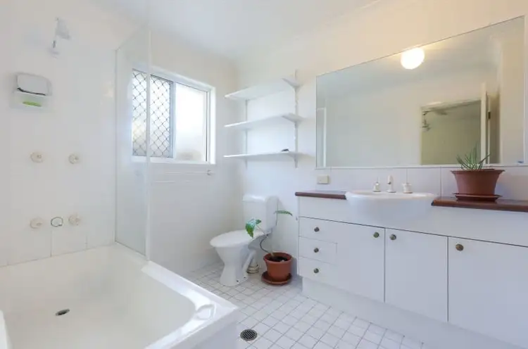 Sixth view of Homely villa listing, 15/83 Heeb Street, Ashmore QLD 4214