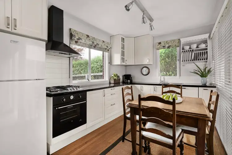 Fourth view of Homely villa listing, 6/3 Station Street, Kew East VIC 3102