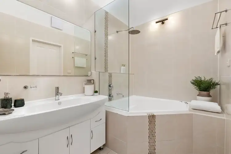 Sixth view of Homely townhouse listing, 2/3 Fleay Court, Burleigh Heads QLD 4220