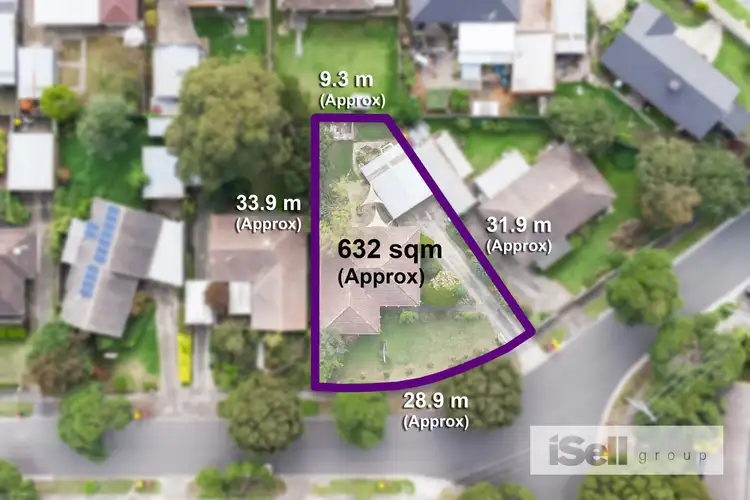 Second view of Homely house listing, 3 Hales Court, Keysborough VIC 3173