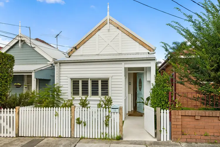 12 Fanning Street, Tempe NSW 2044