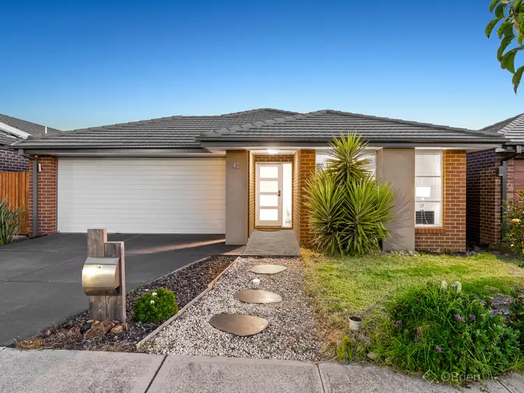 45 Stark Circuit, Cranbourne East VIC 3977