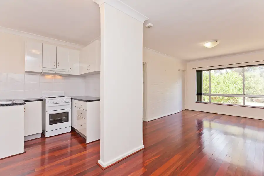 Main view of Homely unit listing, 2/32 Bussell Road, Wembley Downs WA 6019