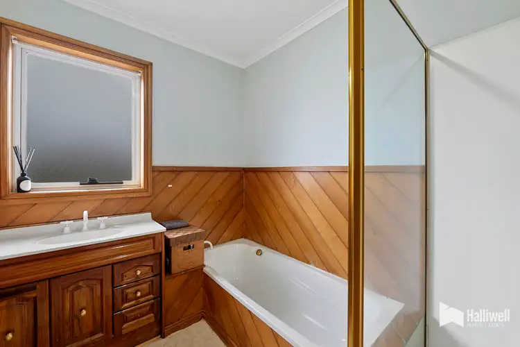 Fifth view of Homely house listing, 7 Mungala Crescent, Miandetta TAS 7310