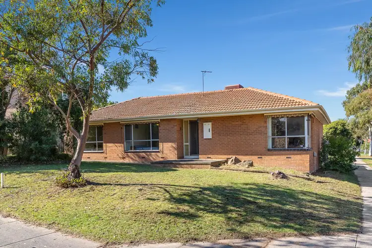 2 Meldrum Avenue, Mill Park VIC 3082