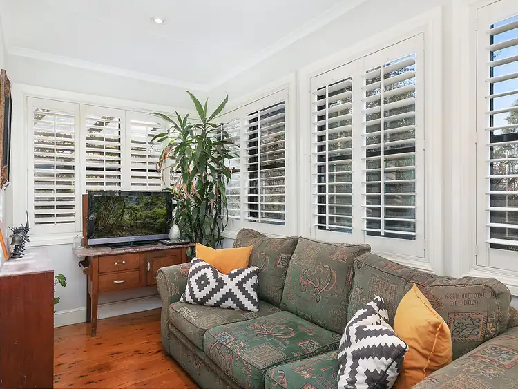 Sixth view of Homely house listing, 9 Bermuka Avenue, Wentworth Falls NSW 2782