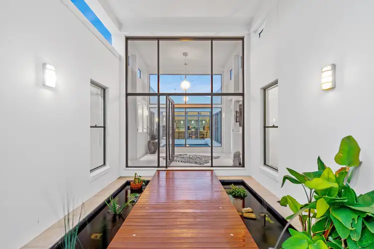 15 Waterline Close, Mount Coolum QLD 4573
