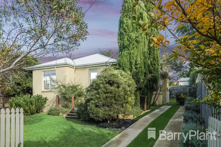 20 Seaview Parade, Belmont VIC 3216