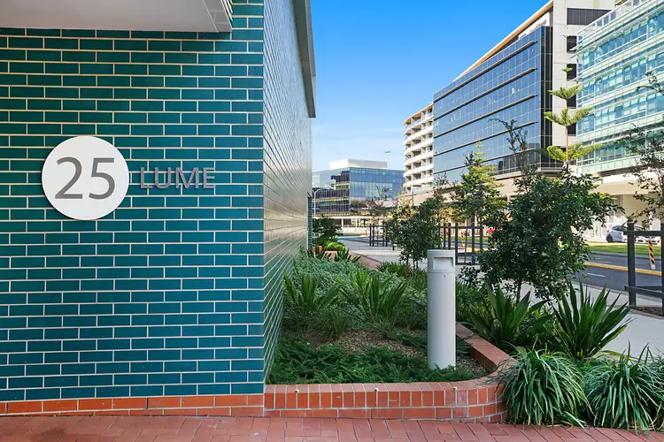105/25 Honeysuckle Drive, Newcastle NSW 2300