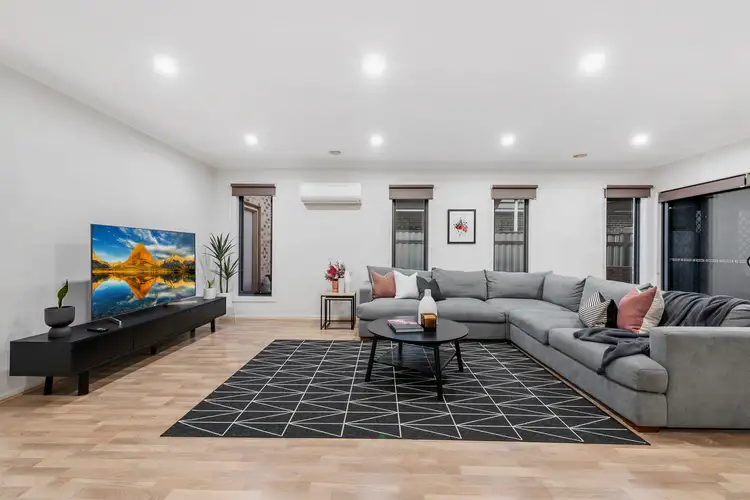Fifth view of Homely house listing, 4 Kinetic Avenue, Hillside VIC 3037