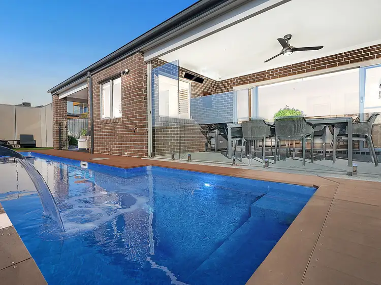 11 Jessica Way, Highton VIC 3216
