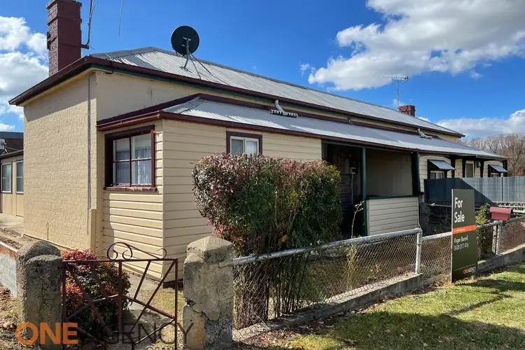 49 Church Street, Blayney NSW 2799