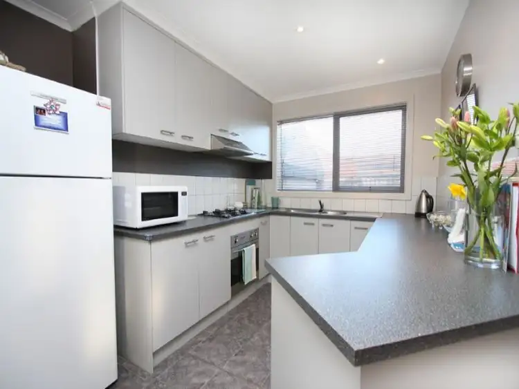 Second view of Homely house listing, 21 Bayvista Rise, Somerville VIC 3912