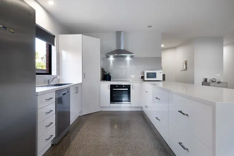 Sixth view of Homely house listing, 5B Ellis Street, Flora Hill VIC 3550