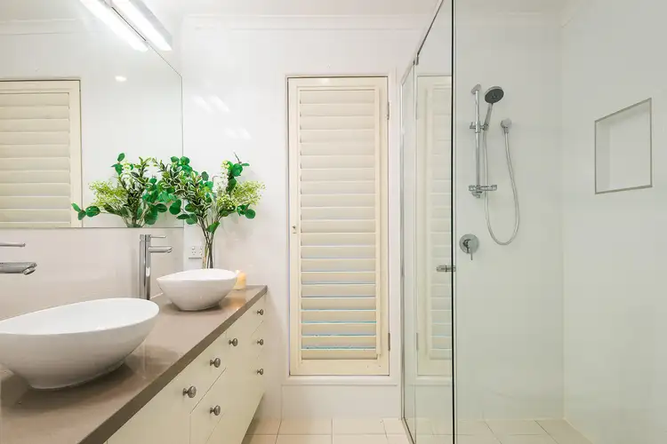 Fifth view of Homely house listing, 2 Midwood Court, Samford Valley QLD 4520