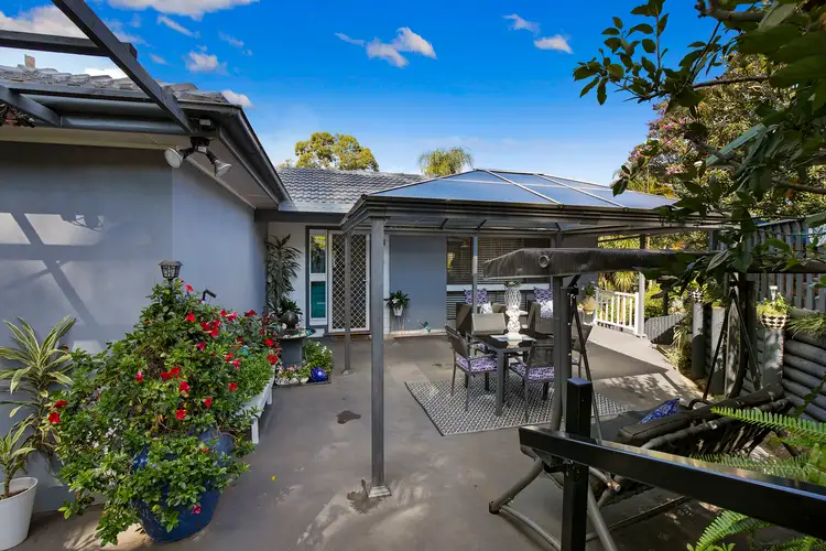 10 Opala Avenue, Wyoming NSW 2250