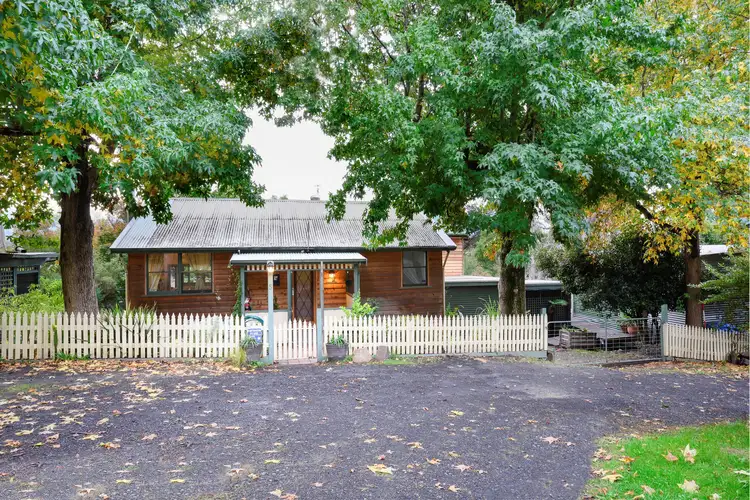 Main view of Homely house listing, 5 Sundew Parade, Launching Place VIC 3139
