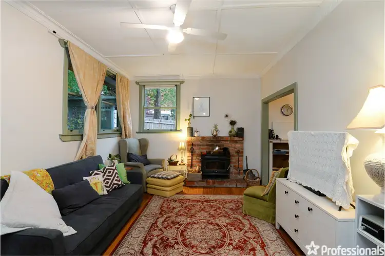 Second view of Homely house listing, 5 Sundew Parade, Launching Place VIC 3139