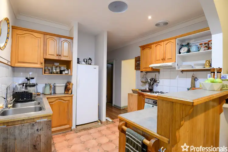 Sixth view of Homely house listing, 5 Sundew Parade, Launching Place VIC 3139