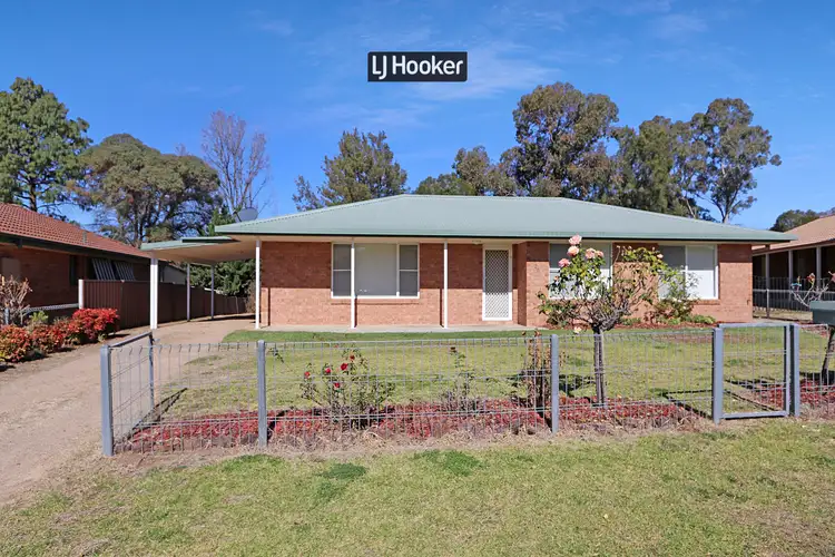 26 Angel Avenue, Inverell NSW 2360