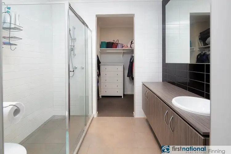 Fifth view of Homely house listing, 33 Artfield Street, Cranbourne East VIC 3977